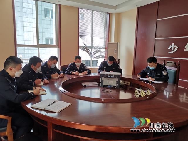 古蔺县人民法院司法警察大队组织学习警务实务