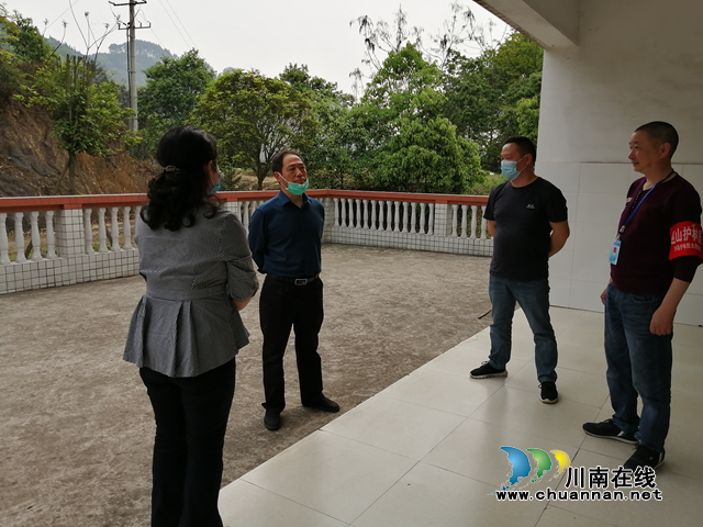 泸州市自然资源和规划局检查泸县森林防火工作