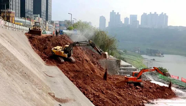 泸州城西春景上路堡坎垮塌段预计本月中旬恢复通车(图1)
