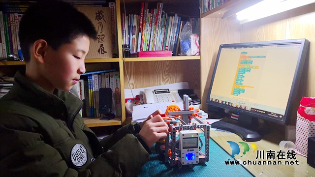 龙马潭区玉带河学校师生科技创新作品获可喜成绩