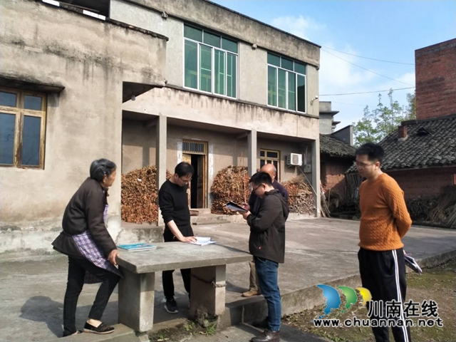 泸县海潮镇全面开展脱贫攻坚入户走访排查工作(图2)