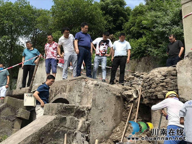 先泽平到泸县玉蟾街道督导九曲河河长制工作(图1)