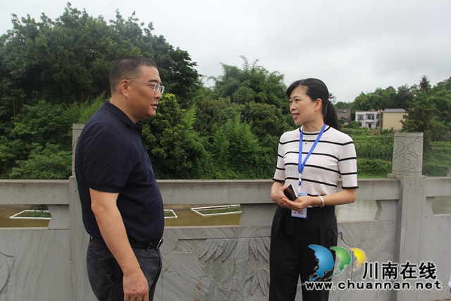 曹阳率队到泸县云龙镇督导雨污分流管网建设工作(图3)