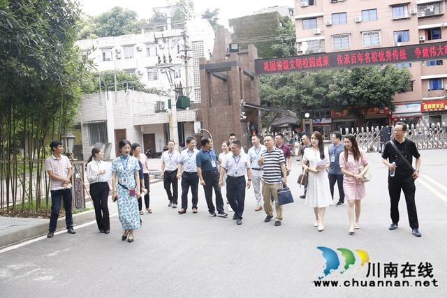 合江中学喜迎省级文明校园复检验收