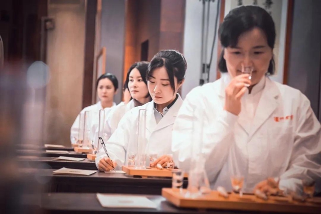 幸福江阳 举杯世界丨醉在老窖(图29)