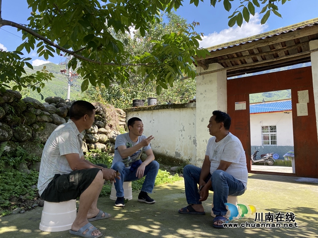 泸州帮扶工作者聂宏：不忘初心，情洒彝乡