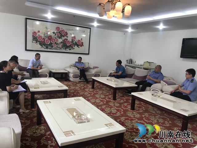 龙马潭区红星街道组织人大代表走访辖区重点企业