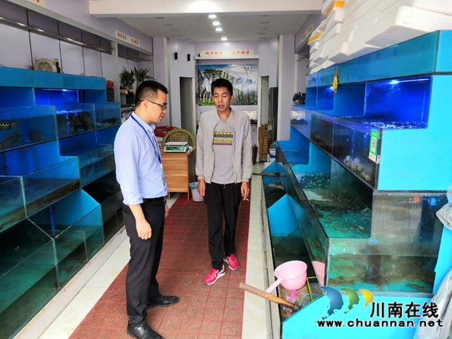 泸县立石市监所开展厄瓜多尔冻虾排查工作(图4) 泸县立石市监所开展厄瓜多尔冻虾排查工作(图4)