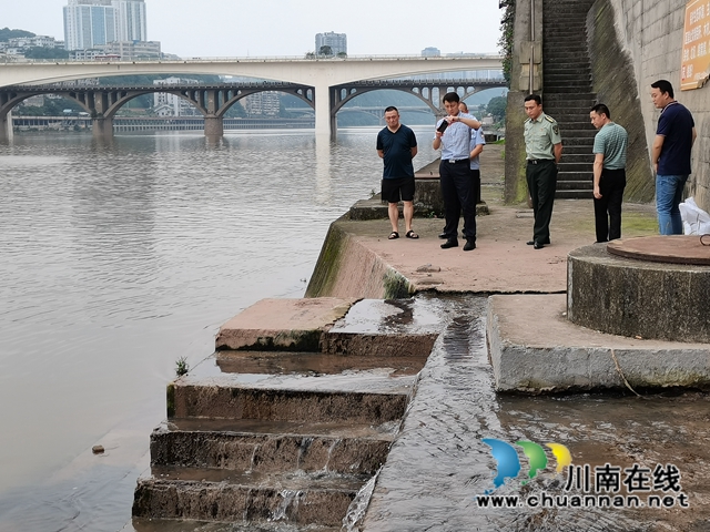林光勇率队检查龙马潭区小市街道防汛减灾和环保工作