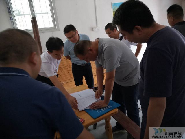 合江县委书记李仁军深入先滩镇调研脱贫攻坚工作(图3)