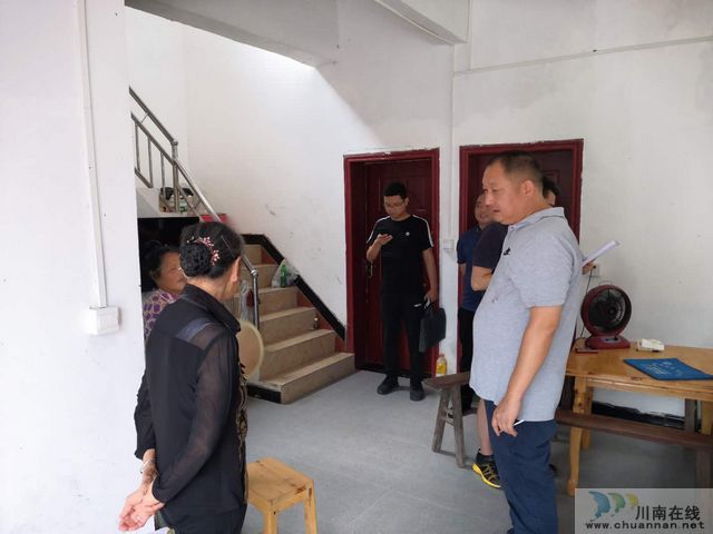 合江县委书记李仁军深入先滩镇调研脱贫攻坚工作(图5)