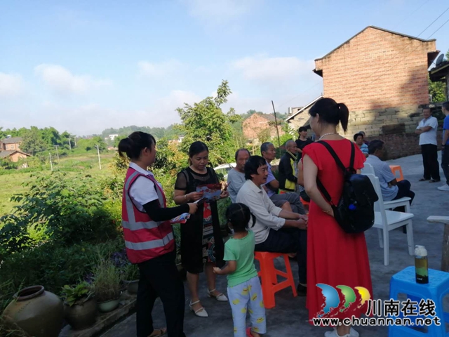 内江市经开区靖民镇双塘村：网格义警牢筑农村消防安全“防火墙”(图1)