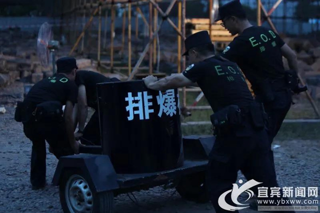 宜宾李庄发现一枚炮弹!“排爆专家”火速出动!(图6) 宜宾李庄发现一枚炮弹!“排爆专家”火速出动!(图6)