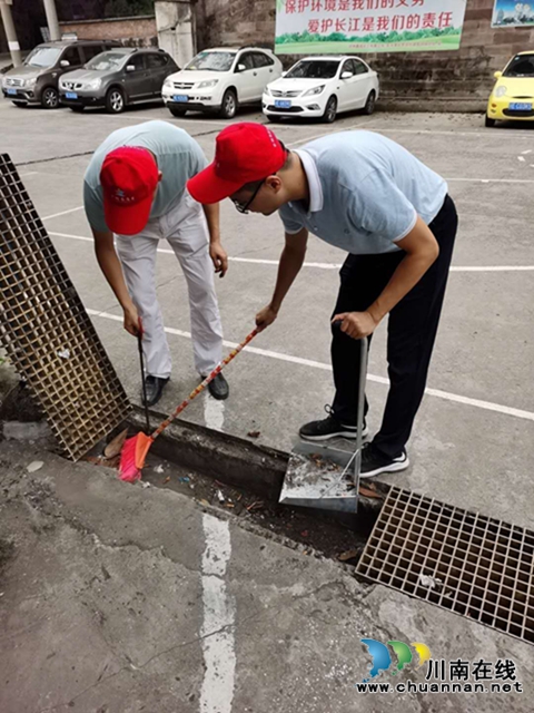 龙马潭区审计局常态化推进全国文明城市建设工作(图3) 龙马潭区审计局常态化推进全国文明城市建设工作(图3)