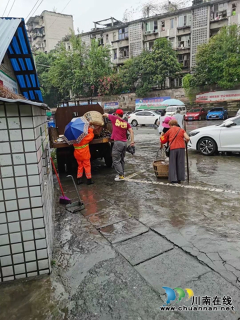龙马潭区审计局常态化推进全国文明城市建设工作(图4) 龙马潭区审计局常态化推进全国文明城市建设工作(图4)