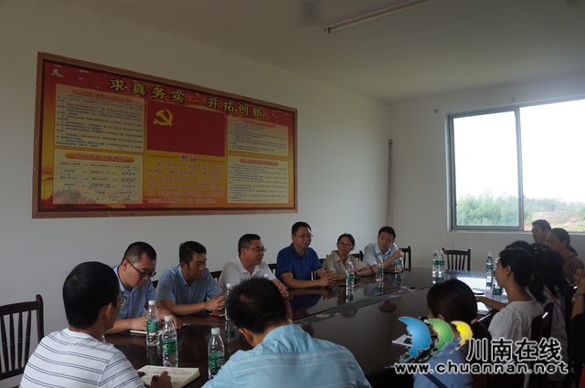 李盛春率队到泸县立石镇开展教师节慰问活动(图1)