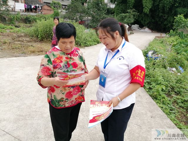 内江经开区靖民镇石马村：积极宣传，齐心共筑“扫黑除恶”堡垒(图1)