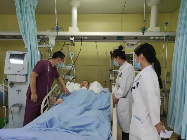 西南医大附院刘勇：这份荣誉将永远激励着我不断勇往直前