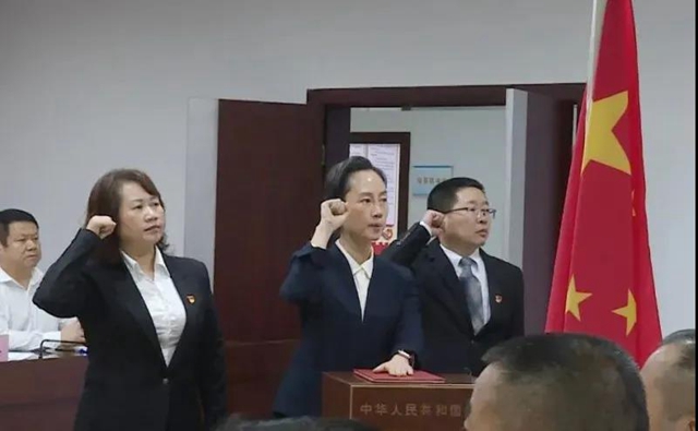 余梅任内江市东兴区人民政府代理区长(图2)