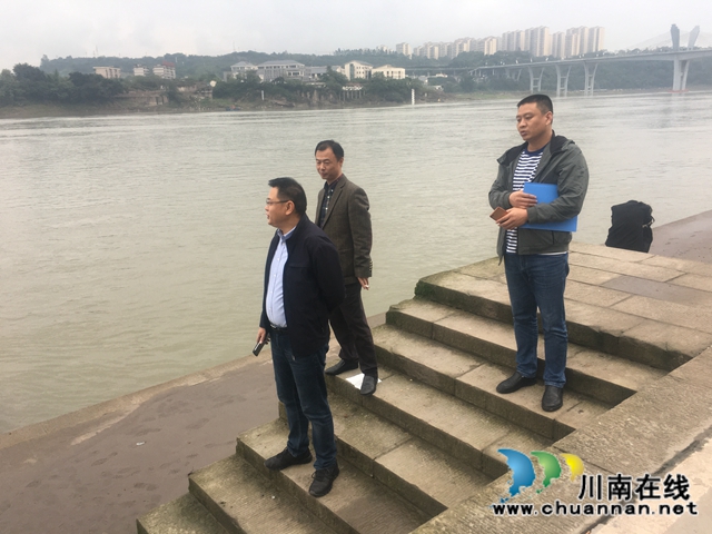 江阳区北城街道常态化开展沿江巡查(图2) 江阳区北城街道常态化开展沿江巡查(图2)