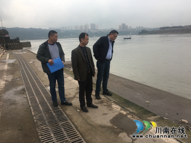 江阳区北城街道常态化开展沿江巡查(图1) 江阳区北城街道常态化开展沿江巡查(图1)