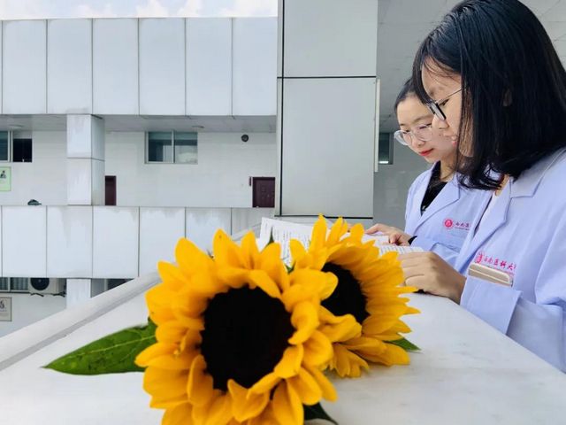 西南医科大学中西医结合学院召开新生见面会(图6)
