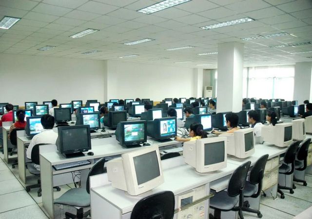 西南医科大学中西医结合学院召开新生见面会(图20)
