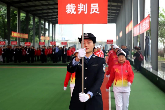 泸州福欣医院再次受邀为泸州市公安系统第二十二届“前卫杯”老年门球赛做医疗保障！(图8)