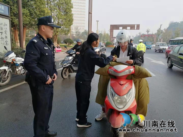 内江经开区靖民镇：“两车卫士”安装，为你保驾护航(图2)