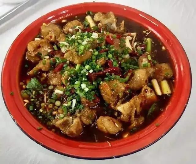 成功馋到全国网友!著名演员登央视,为内江“带货”——(图7) 成功馋到全国网友!著名演员登央视,为内江“带货”——(图7)
