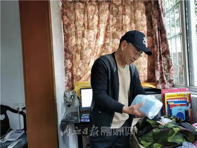 24天2160公里!隆昌古稀老人骑自行车到拉萨(图9) 24天2160公里!隆昌古稀老人骑自行车到拉萨(图9)