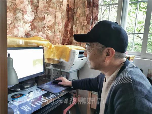 24天2160公里!隆昌古稀老人骑自行车到拉萨(图10) 24天2160公里!隆昌古稀老人骑自行车到拉萨(图10)