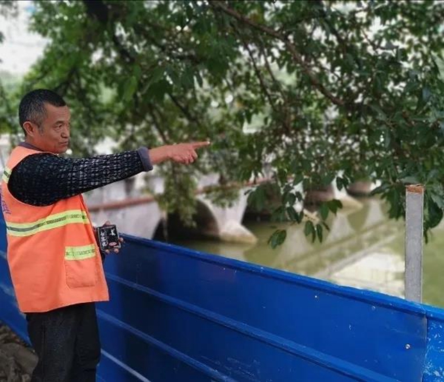 危急时刻连救三人！自贡出了一位“生命的摆渡人”(图3)