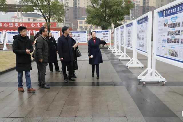 泸州市省级教育体制机制改革试点项目推进会在龙马潭区举行(图15) 泸州市省级教育体制机制改革试点项目推进会在龙马潭区举行(图15)