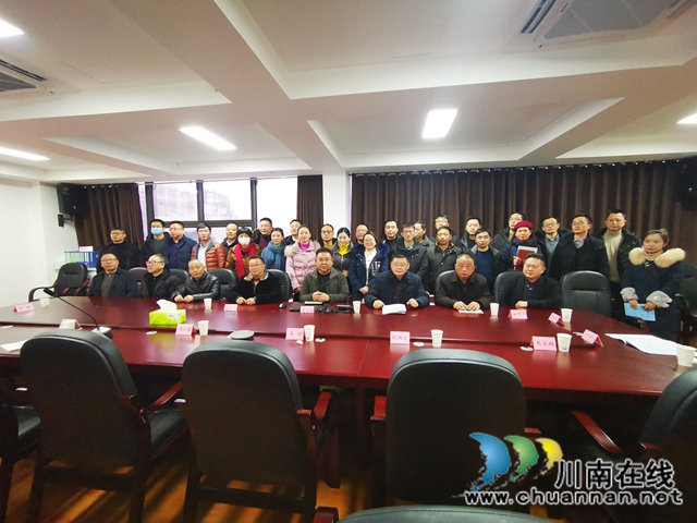 泸州市万清海、段绪华名校长工作室揭牌仪式在合江县教体局举行(图1)