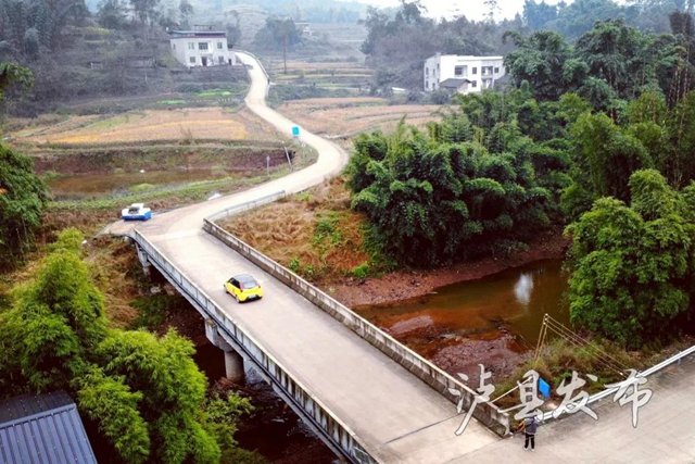 不简单!泸县这个地方4年修了16座桥(图2) 不简单!泸县这个地方4年修了16座桥(图2)