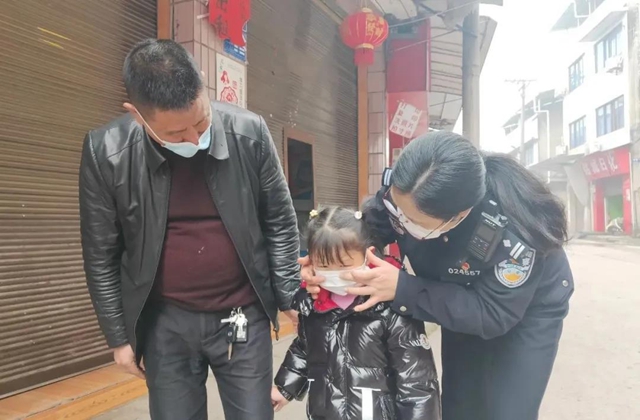 全泸州,唯一的女派出所长。是谁?(图4) 全泸州,唯一的女派出所长。是谁?(图4)