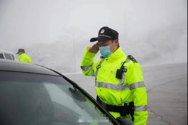 2021伊始,你要去哪里耍?一份雨雪天气行车攻略,请查收!(图6) 2021伊始,你要去哪里耍?一份雨雪天气行车攻略,请查收!(图6)