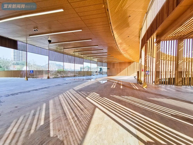 震撼!宜宾翠屏山又一网红打卡地来了!巨大环形建筑、绝美栈道、360°观景台……(图22) 震撼!宜宾翠屏山又一网红打卡地来了!巨大环形建筑、绝美栈道、360°观景台……(图22)