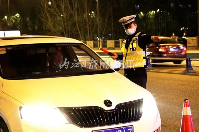 引以为戒！内江交警公布一起交通违法典型案例