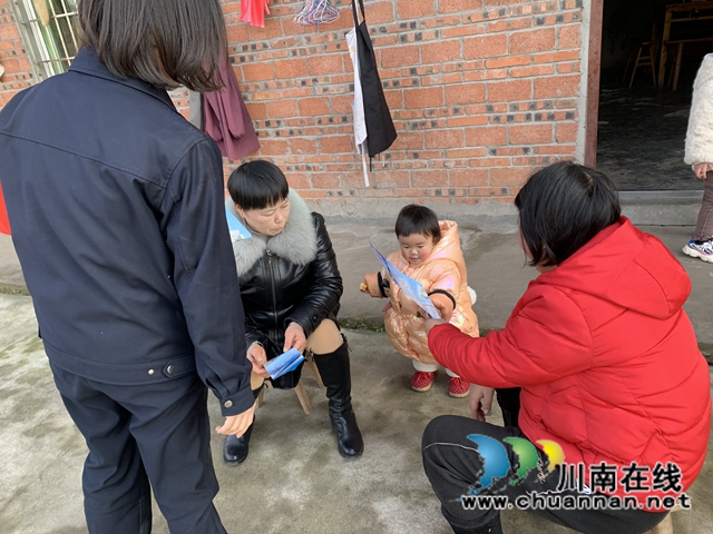 内江靖民镇凉风社区：一“码”在手，畅通无阻(图2)