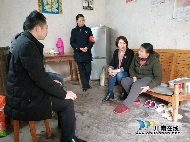 内江经开区靖民镇沱江社区：过新年，送温暖！(图1)
