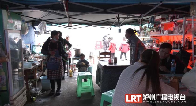 鸡鸣三省大桥通车一年,当地人生活发生了哪些变化?(图7) 鸡鸣三省大桥通车一年,当地人生活发生了哪些变化?(图7)