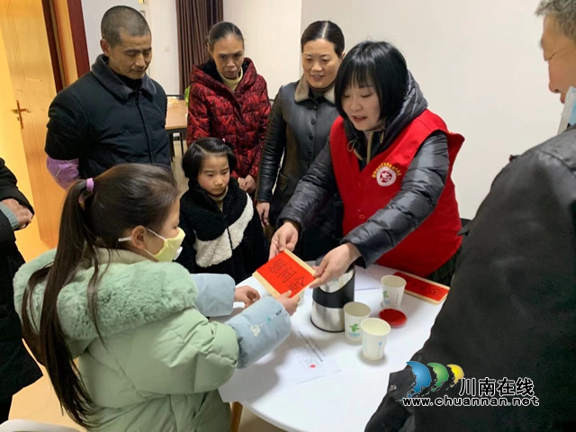 内江经开区靖民镇:情系困难妇女儿童,走访慰问暖人心(图1) 内江经开区靖民镇:情系困难妇女儿童,走访慰问暖人心(图1)