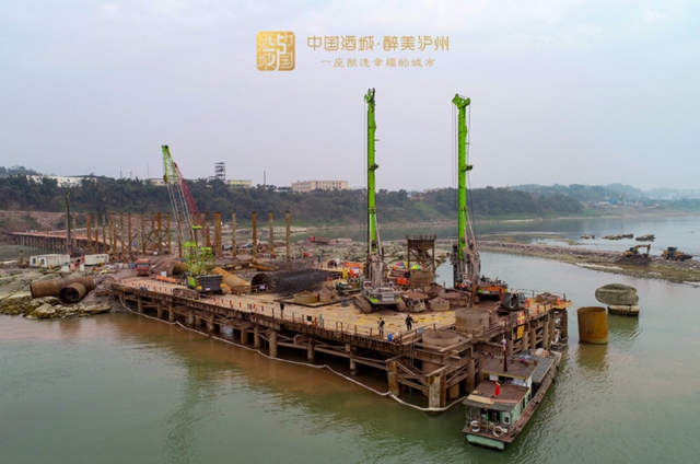 抢抓工期 泸州这两座长江大桥建设进度再刷新!(图4) 抢抓工期 泸州这两座长江大桥建设进度再刷新!(图4)