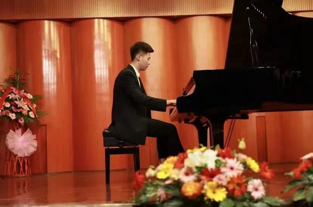 宜宾籍音乐人参与制作的歌曲上春晚啦！刘德华、关晓彤、王一博联合演唱(图5)