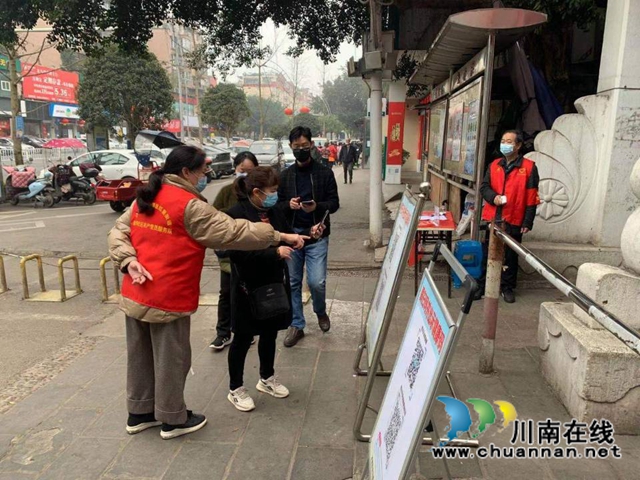 龙马潭区红星街道春晖社区动员党员干部积极参与疫情防控志愿服务活动