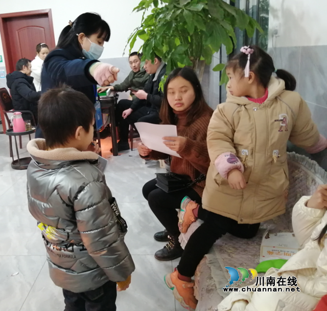 内江经开区交通派出所：“禁放的是烟花，绽放的是文明”