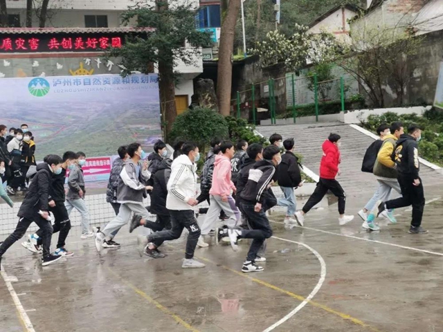 泸州这项工作被新华社、央视关注报道(图7) 泸州这项工作被新华社、央视关注报道(图7)