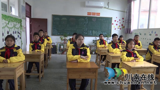 合江特殊教育学校：无声课堂，让梦想发芽(图3)